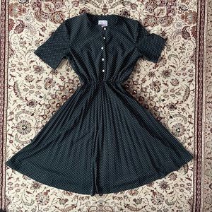 Vintage California Looks polka dot midi dress 🖤